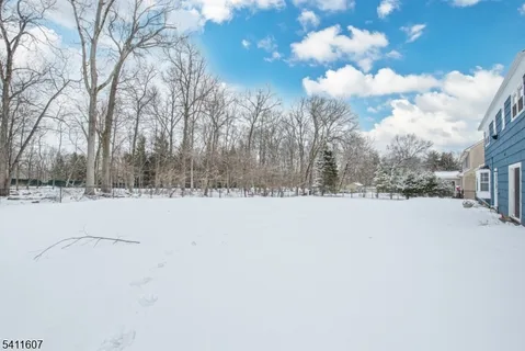 $785,000 | 19 Trouville Drive, Parsippany, NJ 07054