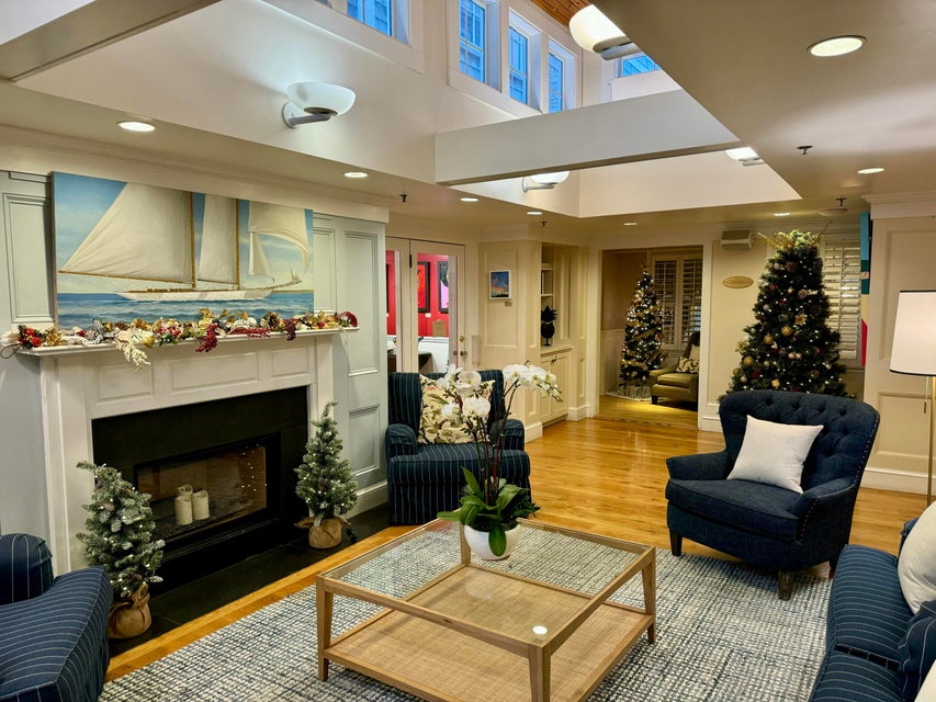 38 North Water Street, Unit R2 Edgartown, MA 02539 - Photo 5 of 38 Main Lobby connects to private owners area and all amenities.