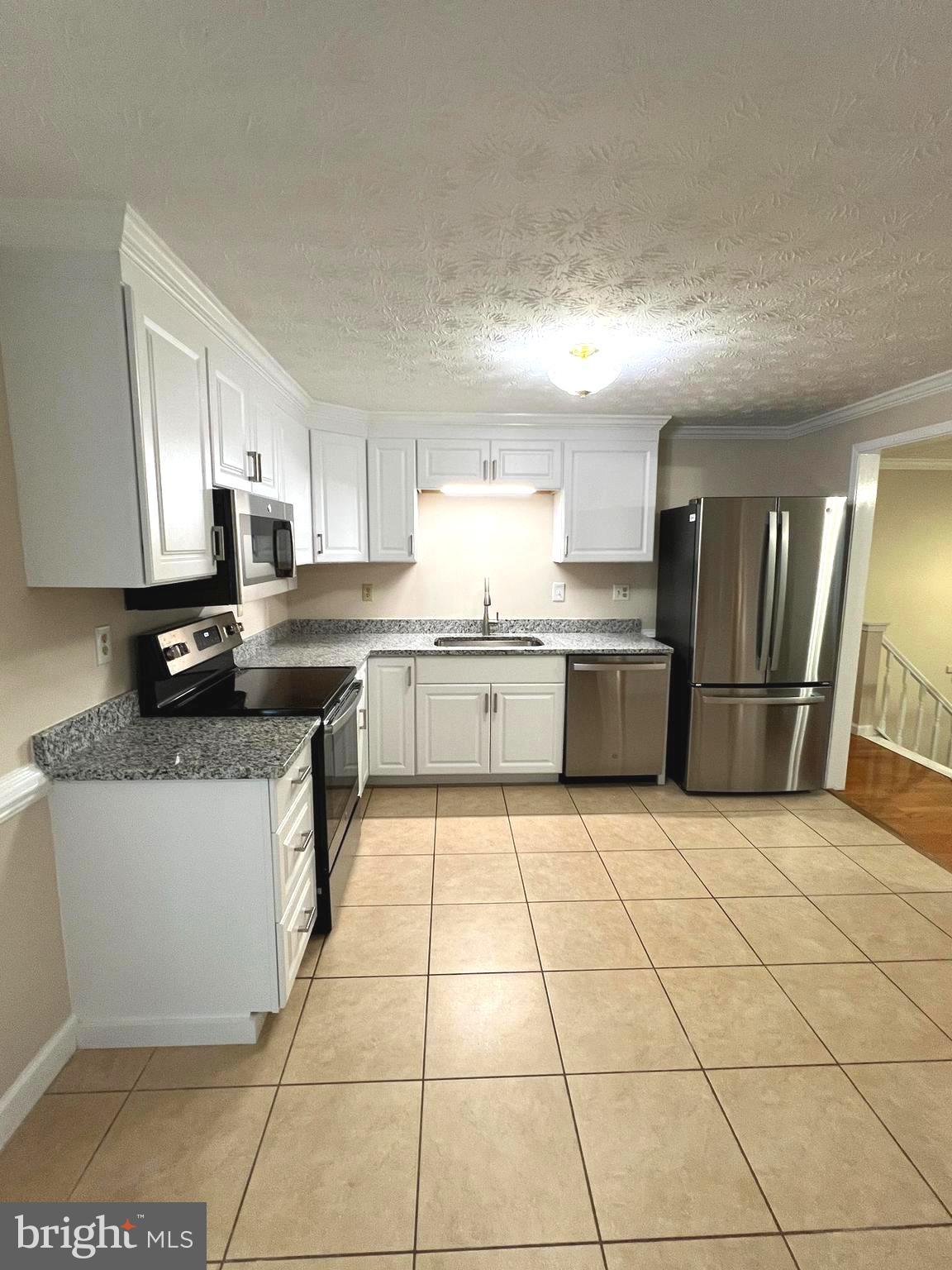 104 Sycamore Road Mount Airy, MD 21771 - Photo 7 of 26 Gallery Image 7