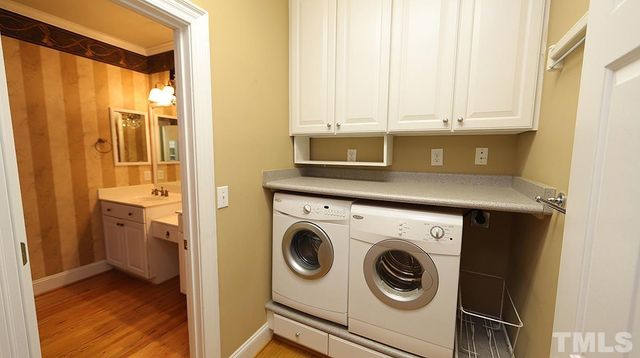 $585,000 | 113 Lions Gate Drive, Cary, NC 27518