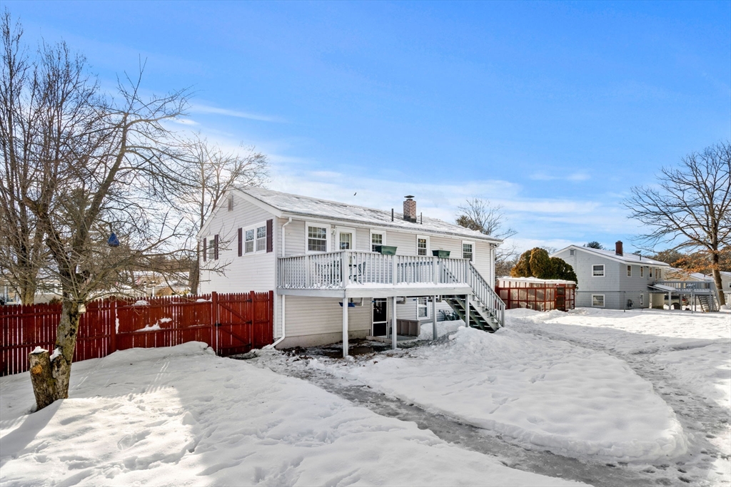 9 Harjean Road Billerica, MA 01821 - Photo 4 of 39