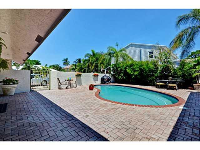 1240 Southwest 19th Street Boca Raton, FL 33486 - Photo 17 of 19 Pool