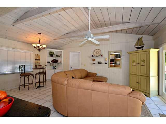 1240 Southwest 19th Street Boca Raton, FL 33486 - Photo 6 of 19 Family/Great Room