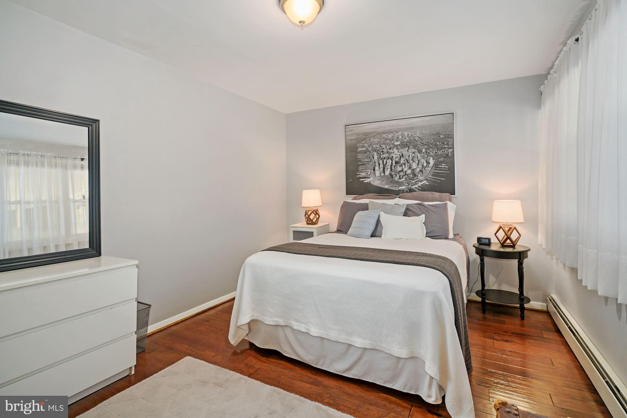 3139 Manor Road Falls Church, VA 22042 - Photo 17 of 31 Primary Bedroom