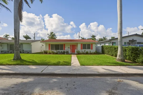 $675,000 | 1114 Johnson Street, Hollywood, FL 33019