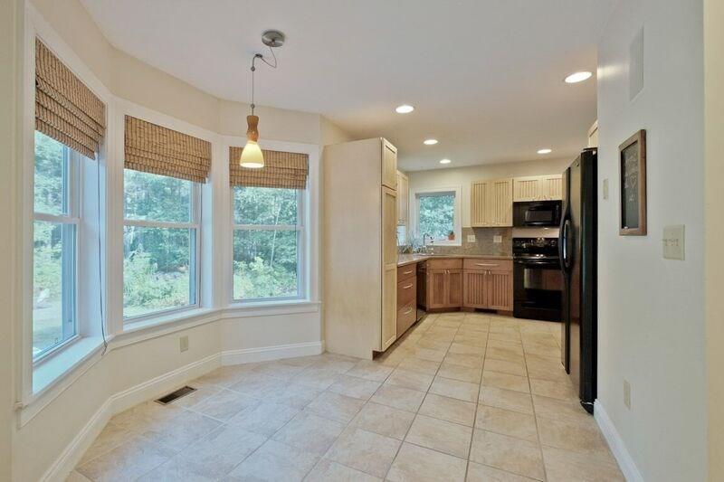 379 Flag Pond Road Saco, ME 04072 - Photo 13 of 35 Breakfast nook in kitchen