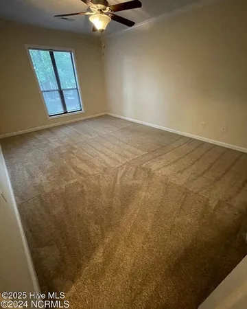 $1,400 | 904 Persimmon Place, Winterville, NC 28590