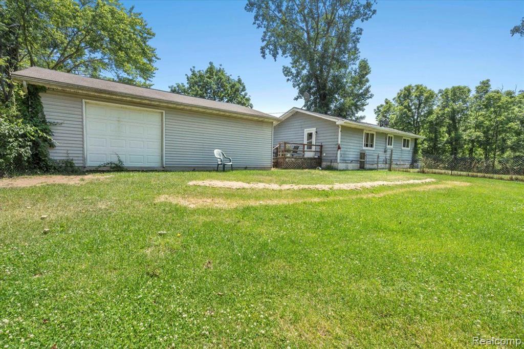 11375 Townsend Road Milan, MI 48160 - Photo 4 of 29