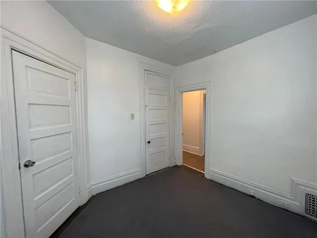 $1,100 | 120 1st Street, Unit 2, Aspinwall, PA 15215