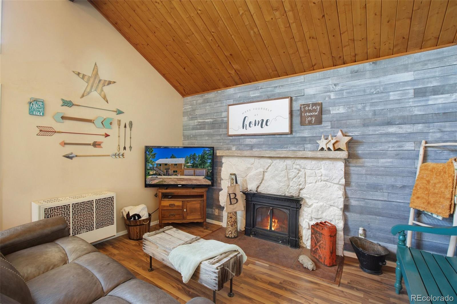292 Quartz Road Florissant, CO 80816 - Photo 14 of 40