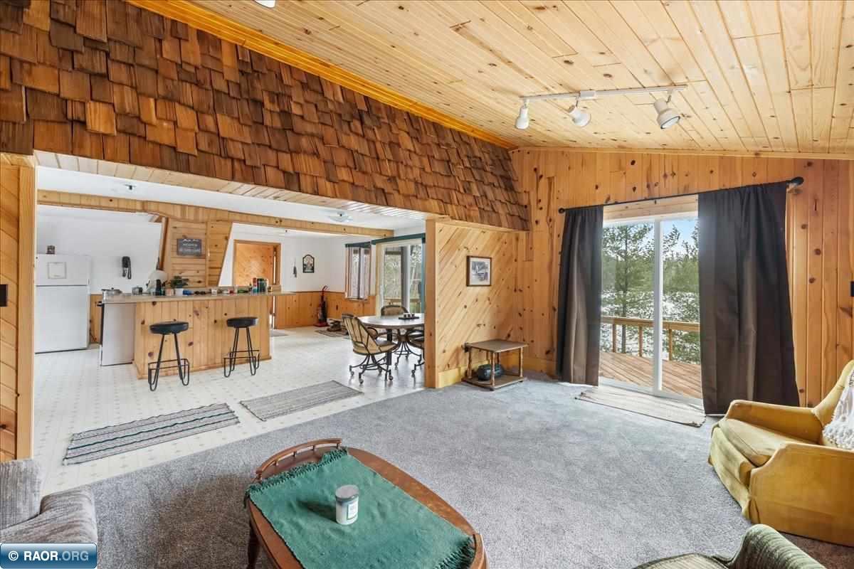 7185 Oak Narrows Road Tower, MN 55790 - Photo 7 of 16 Gallery Image 7