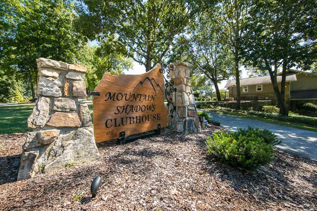 $540,000 | 206 Shadow Parkway, Chattanooga, TN 37421