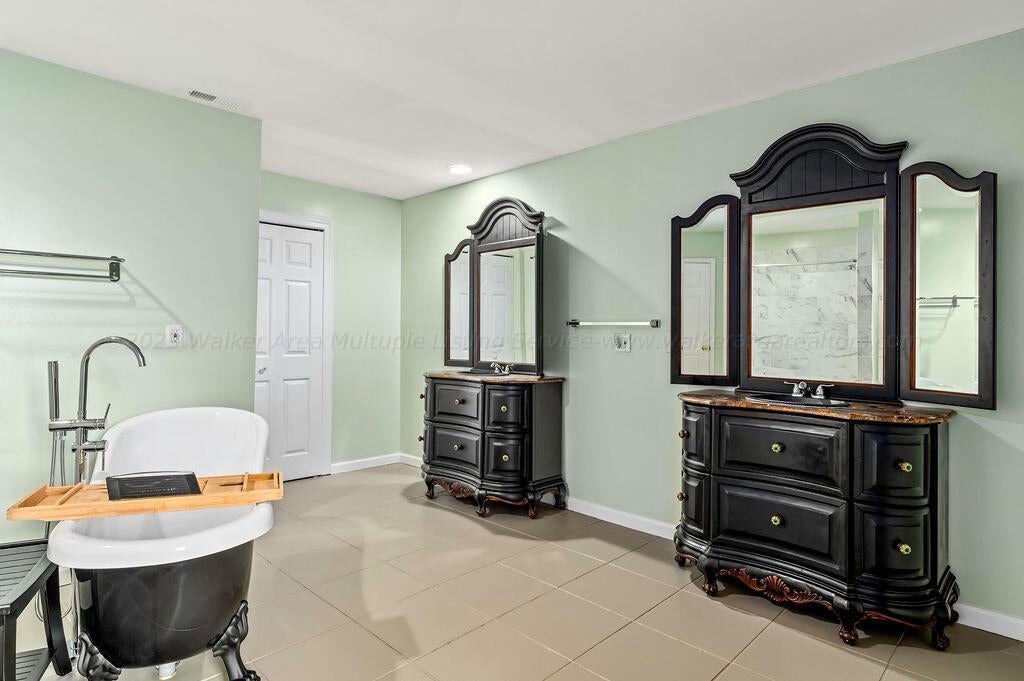 958 East Ridgewood Road Jasper, AL 35504 - Photo 15 of 40 Gallery Image 15