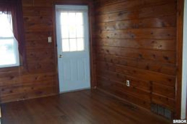 1414 West Ray Road Fenton, MI 48430 - Photo 5 of 6 43939-4.JPG