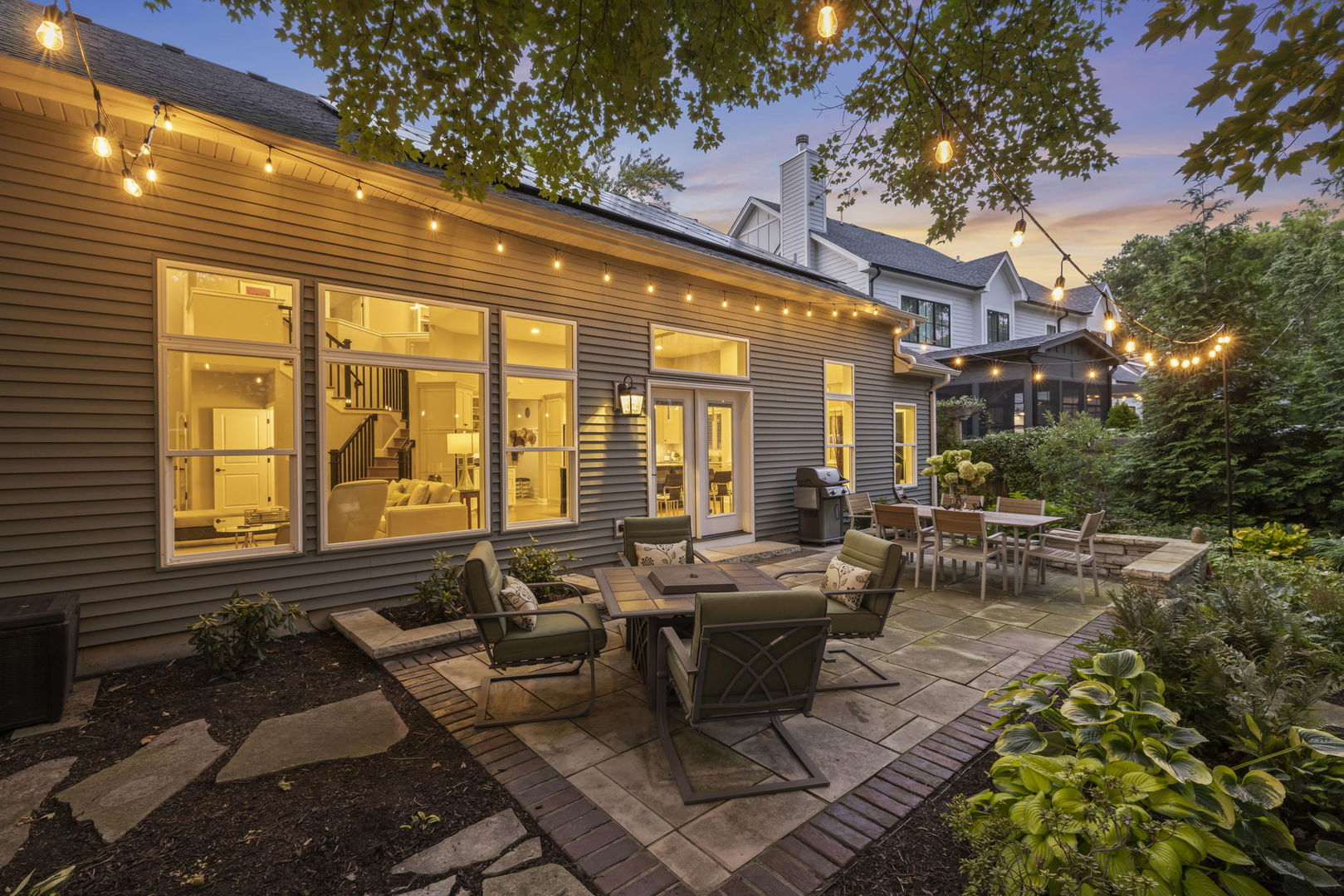 436 East Hillside Road Naperville, IL 60540 - Photo 50 of 59