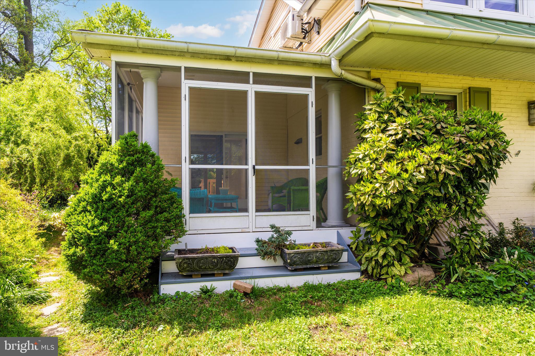 9300 Mintwood Street Silver Spring, MD 20901 - Photo 42 of 115 Exterior Front