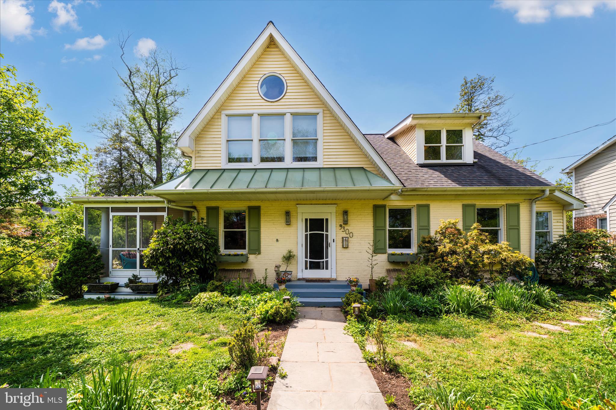 9300 Mintwood Street Silver Spring, MD 20901 - Photo 64 of 115 a front view of a house with garden