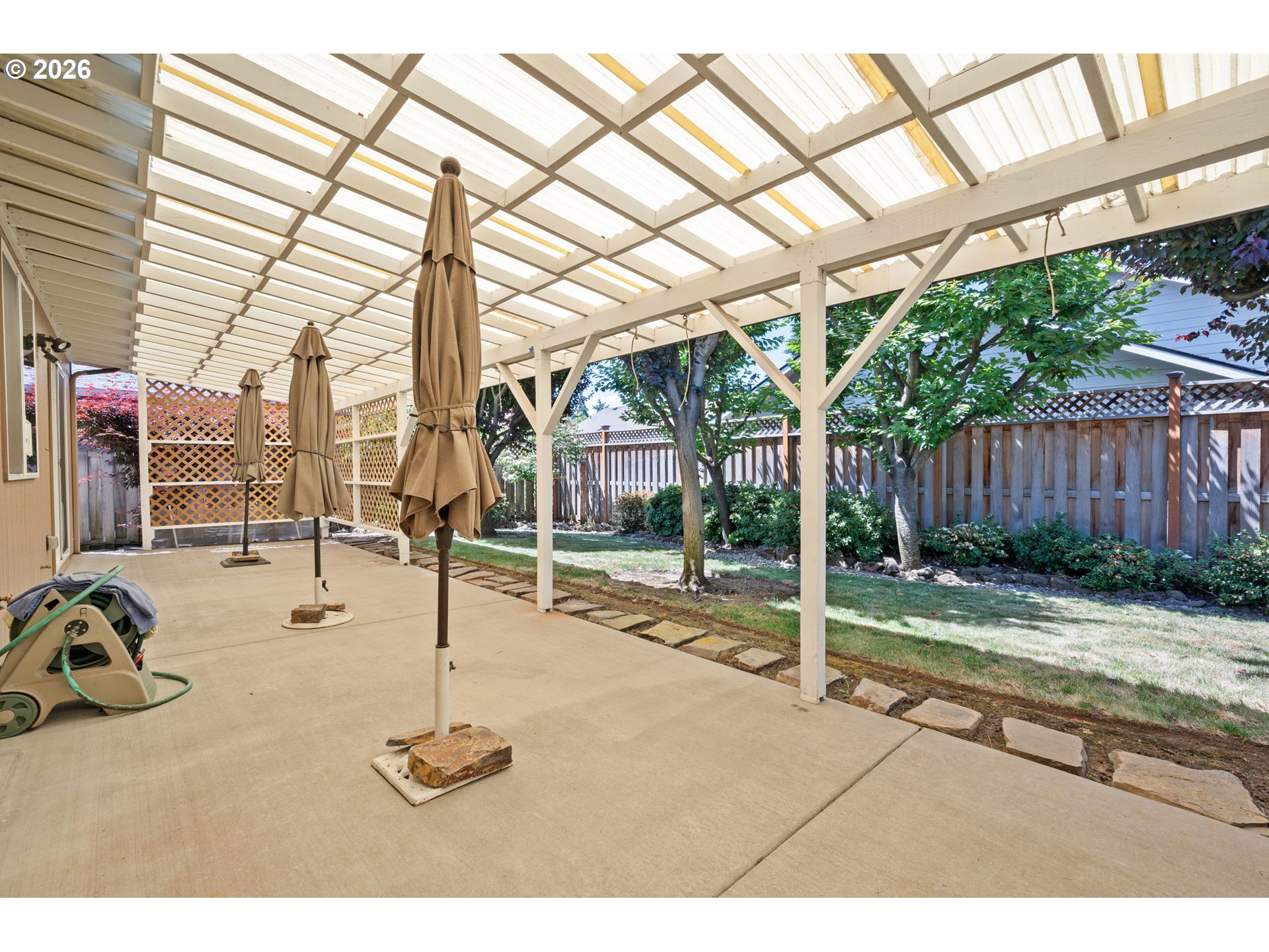 1376 Andersen Lane Eugene, OR 97404 - Photo 36 of 43