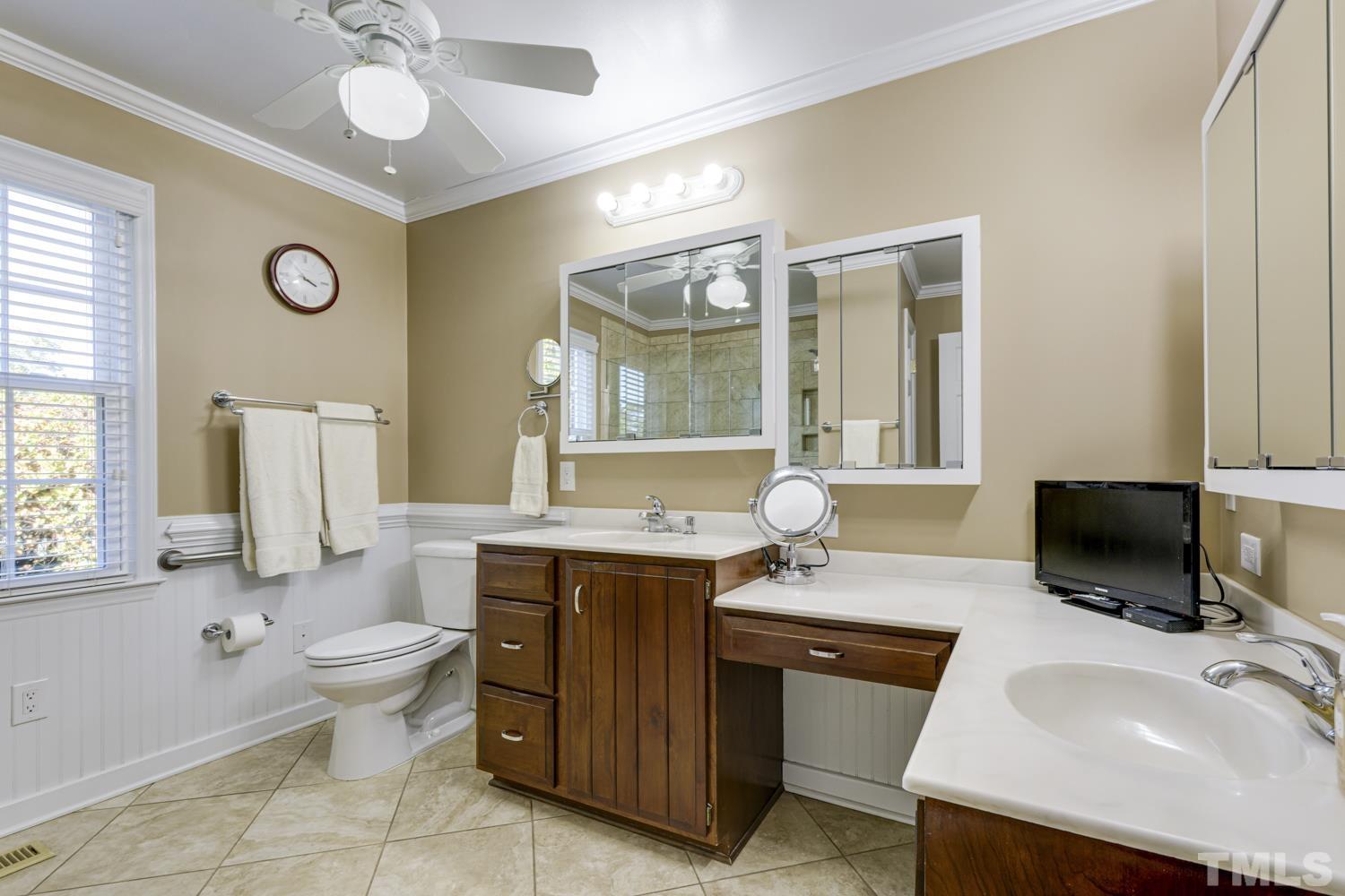 1493 Cooper Branch Road Clayton, NC 27520 - Photo 11 of 30 Gallery Image 11