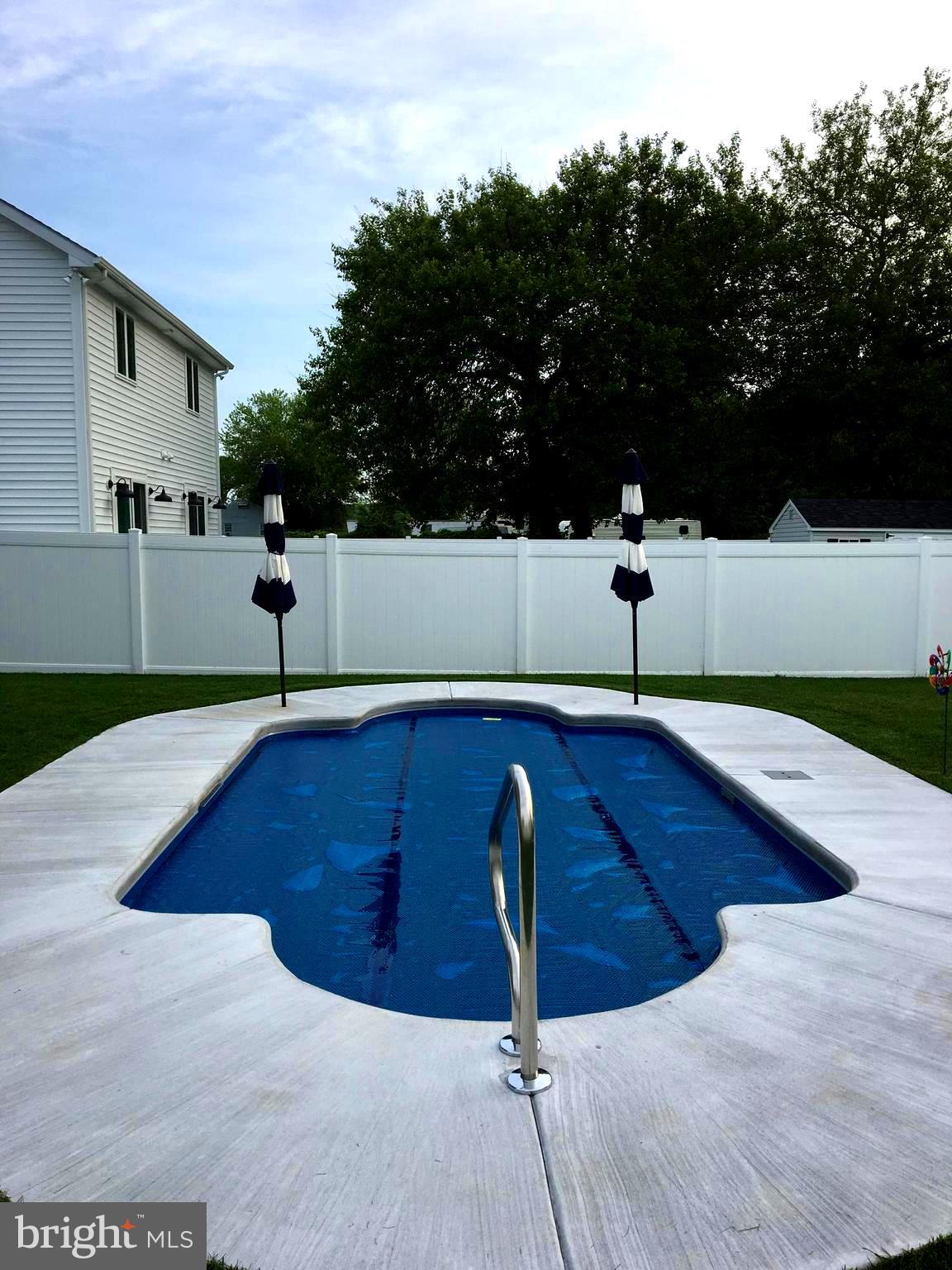 19798 Hebron Road Rehoboth Beach, DE 19971 - Photo 4 of 11 a view of a outdoor space