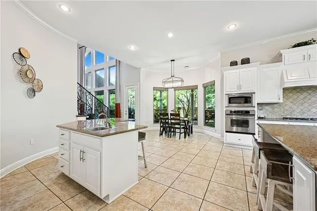 $695,000 | 340 Sandalwood Drive, Mandeville, LA 70448