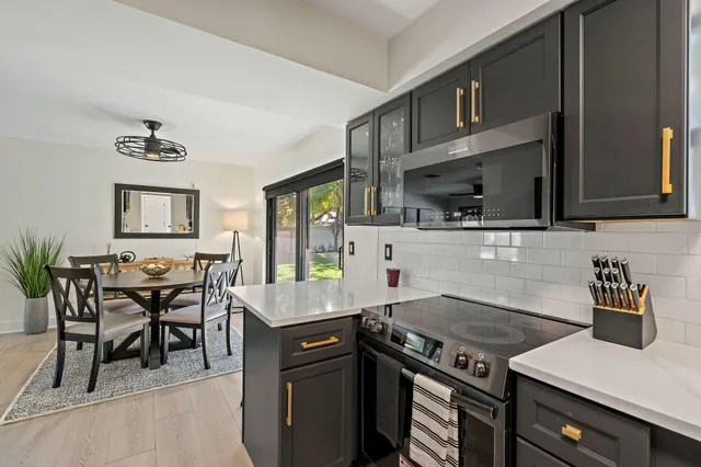 $9,000 | 2312 Idlewild Road, Palm Beach Gardens, FL 33410