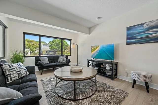 $9,000 | 2312 Idlewild Road, Palm Beach Gardens, FL 33410