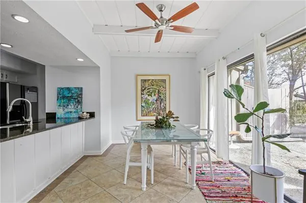 $1,900 | 645 Tete Lours Drive, Unit 1, Mandeville, LA 70471