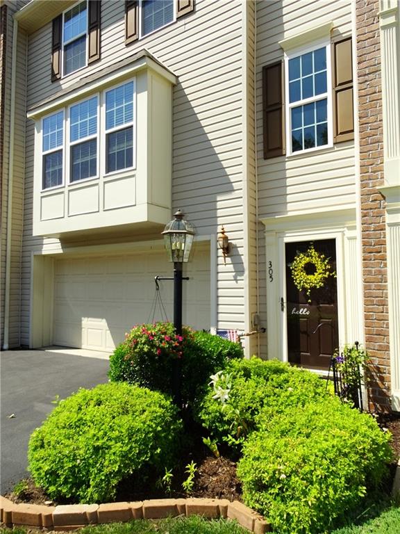 305 Broadstone Drive Mars, PA 16046 - Photo 2 of 25 Inviting front entry with bay window giving more sq footage
