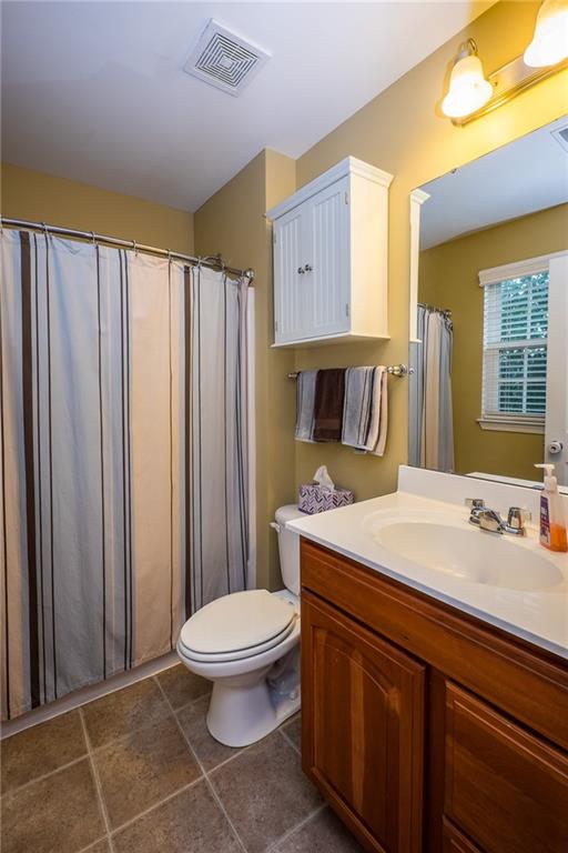 305 Broadstone Drive Mars, PA 16046 - Photo 18 of 25 Master bathroom
