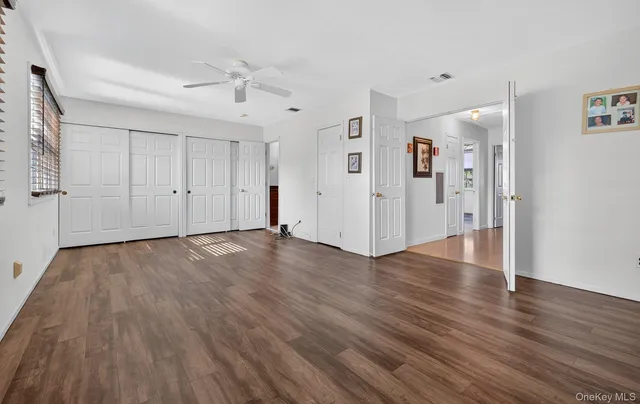 $650,000 | 21 Indian Trace, Kings Park, NY 11754