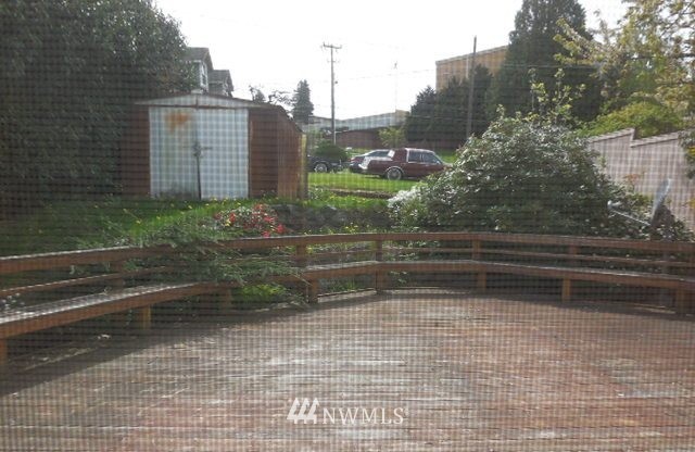 10017 Renton Avenue South Seattle, WA 98178 - Photo 10 of 11 Gallery Image 10