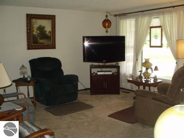 2022 Haaland Road Traverse City, MI 49686 - Photo 5 of 13 1727028-4.JPG