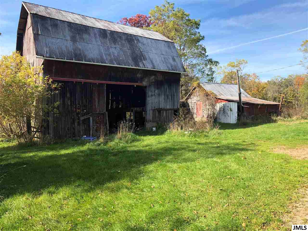 6252 Nichols Road Mason, MI 48854 - Photo 3 of 7 Photo 3