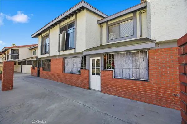 $515,000 | 1239 Rosecrans Avenue, Unit 11, Gardena, CA 90247