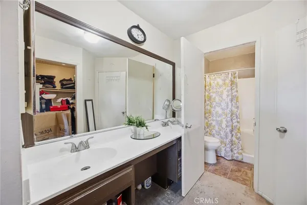 $515,000 | 1239 Rosecrans Avenue, Unit 11, Gardena, CA 90247