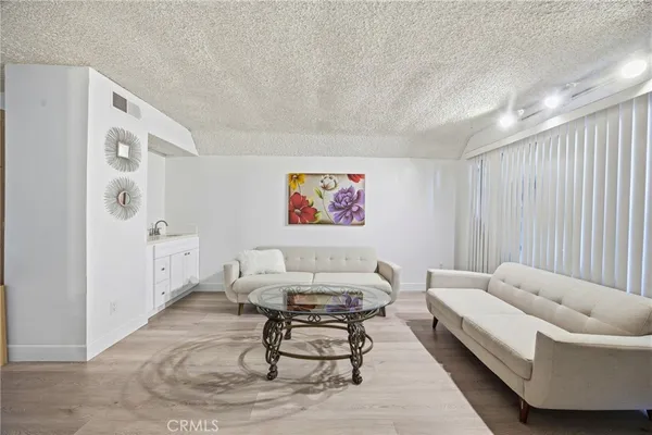 $515,000 | 1239 Rosecrans Avenue, Unit 11, Gardena, CA 90247