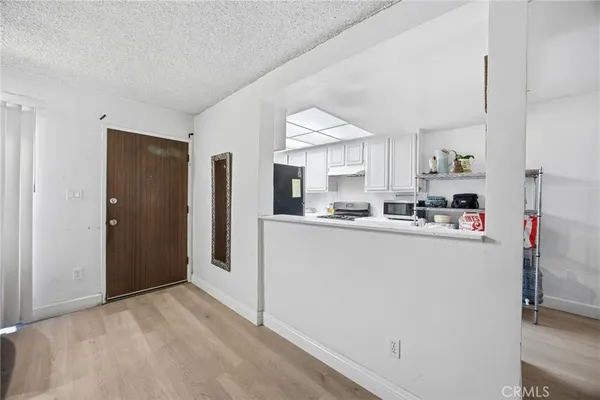 $515,000 | 1239 Rosecrans Avenue, Unit 11, Gardena, CA 90247