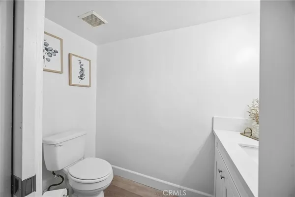 $515,000 | 1239 Rosecrans Avenue, Unit 11, Gardena, CA 90247