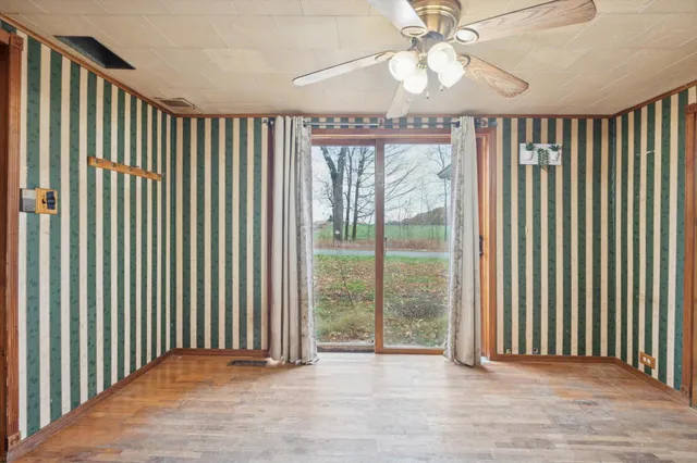 $124,900 | 26412 H Drive North, Albion, MI 49224