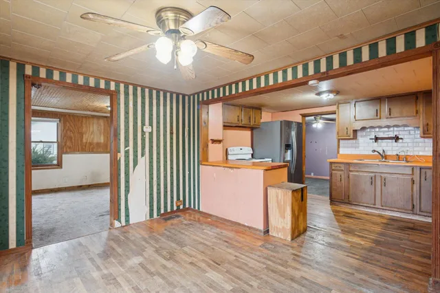 $124,900 | 26412 H Drive North, Albion, MI 49224