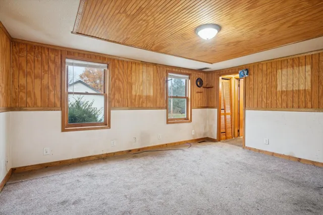 $124,900 | 26412 H Drive North, Albion, MI 49224