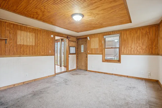 $124,900 | 26412 H Drive North, Albion, MI 49224