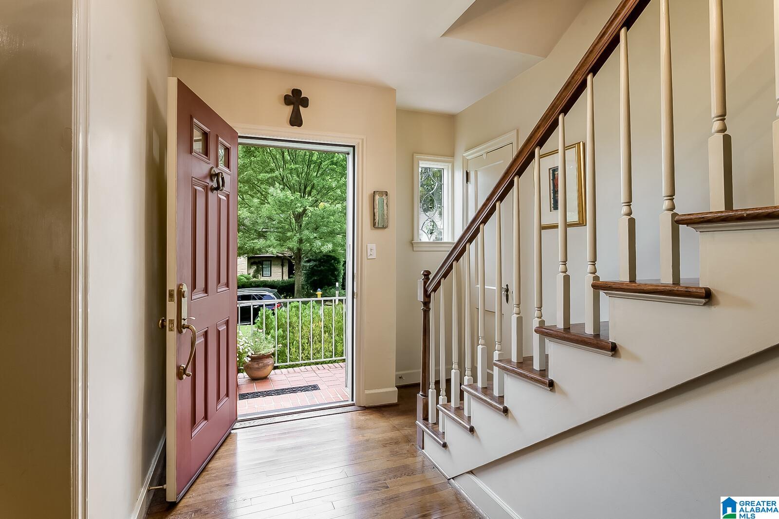 16 Clarendon Road Birmingham, AL 35213 - Photo 4 of 41