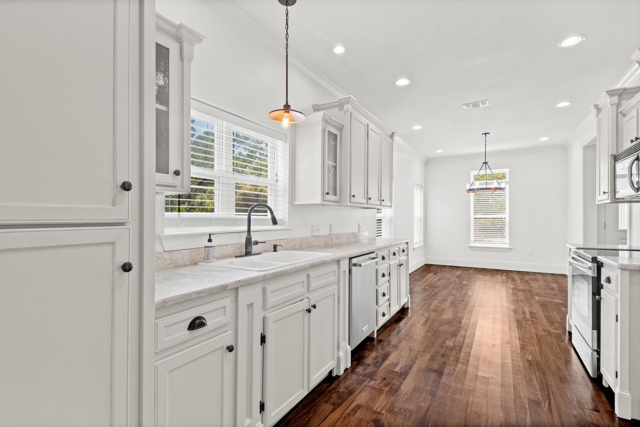 187 7th Street Santa Rosa Beach, FL 32459 - Photo 13 of 47 Bright Light Kitchen