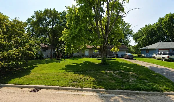 $49,900 | 122 5th Street, Clinton, MN 56225