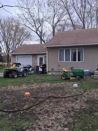 $49,900 | 122 5th Street, Clinton, MN 56225