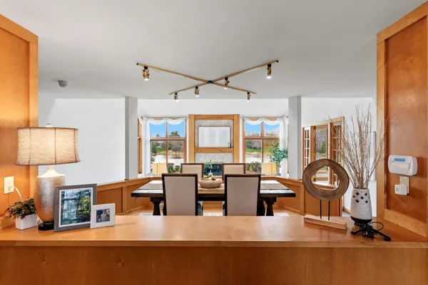 $900,000 | 702 West Haddonstone Place, Mequon, WI 53092