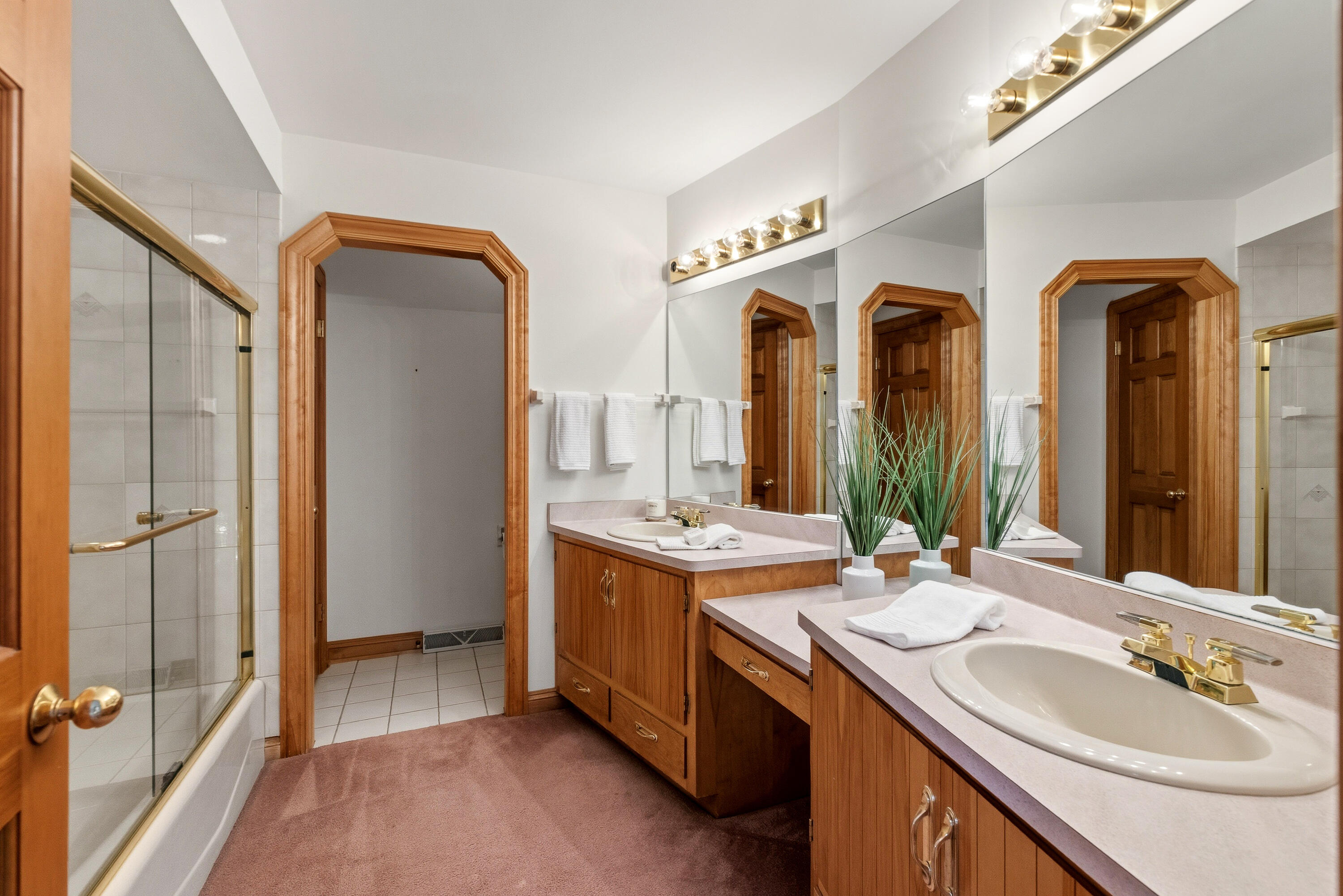 702 West Haddonstone Place Mequon, WI 53092 - Photo 42 of 49 Private Toilet Area, Linen Closet,Shower over Tub, Glass Door