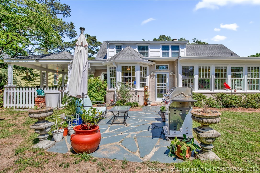 308 Valley Road Fayetteville, NC 28305 - Photo 2 of 50